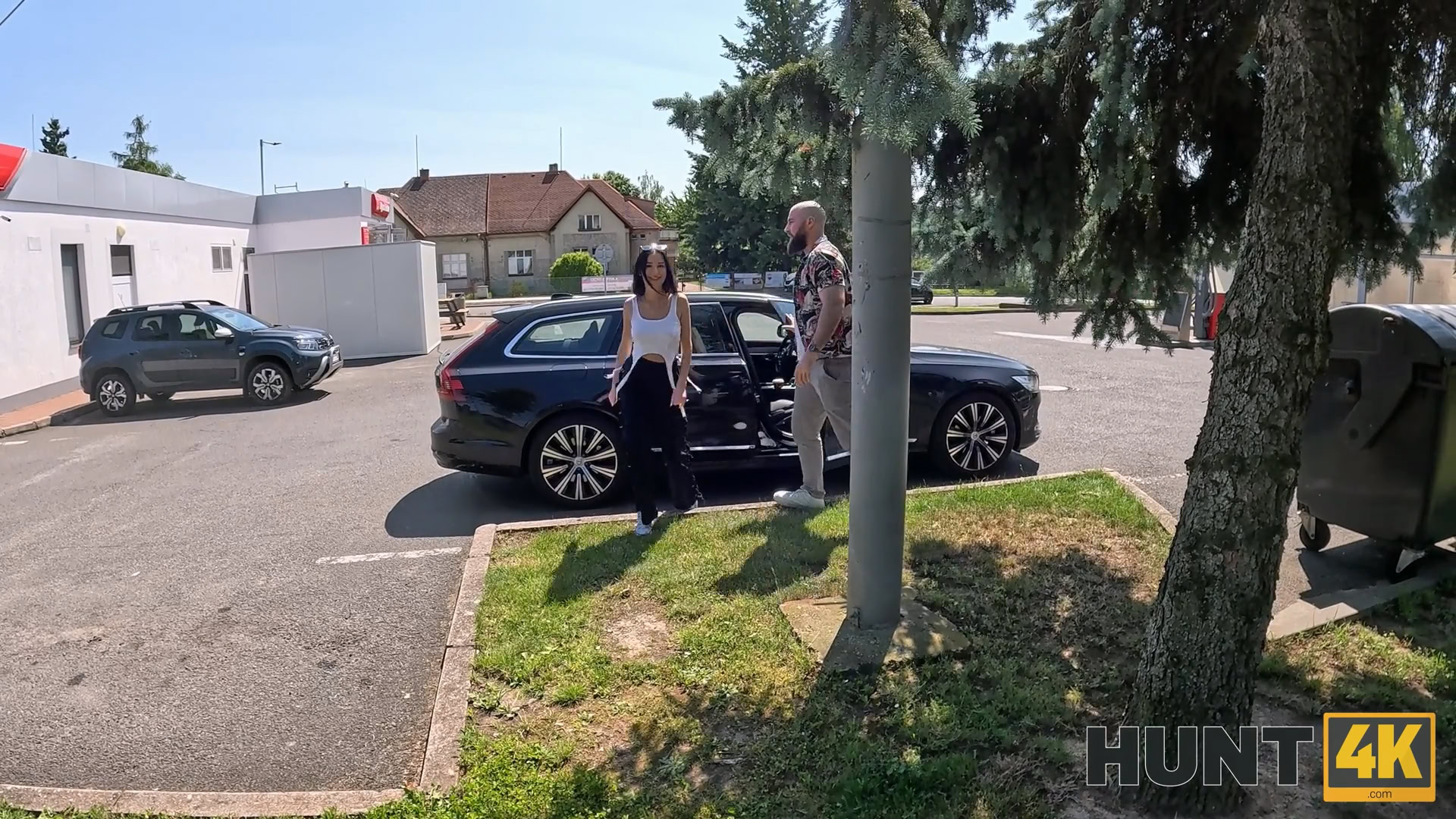 Hunt4K - Milena Ray - Hitch to the G-Spot